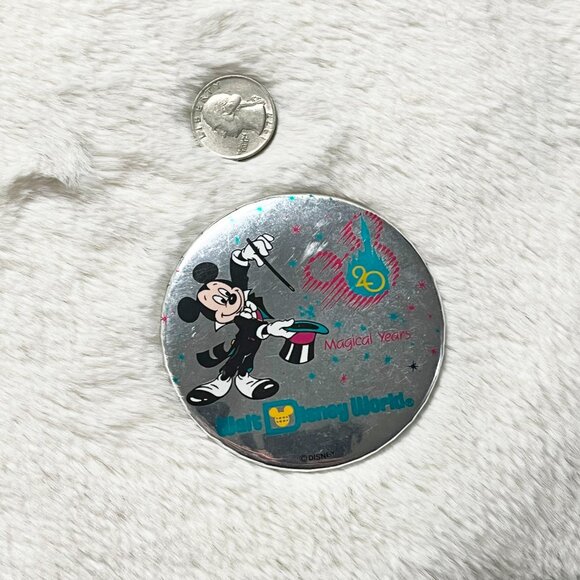 🔮 5/$25 Vintage Disney World 20 Magical Years Mickey Mouse Pin - Picture 3 of 3